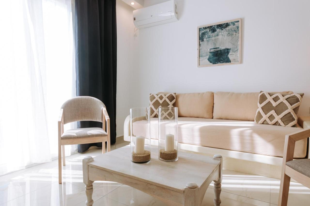 Naxian Emerald Hotel อาโยส โพรโกปิออส ภายนอก รูปภาพ