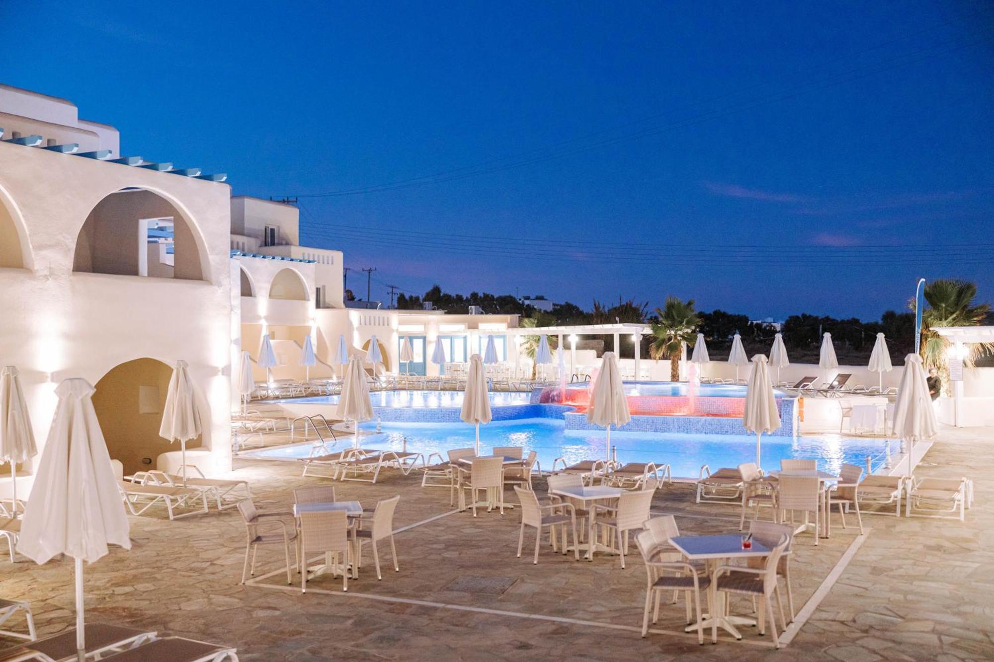 Naxian Emerald Hotel อาโยส โพรโกปิออส ภายนอก รูปภาพ